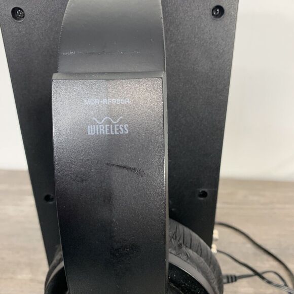 Sony Wireless Over Ear Headphones w/ Charging Aux Dock MDR-RF985R TESTED - Picture 5 of 11